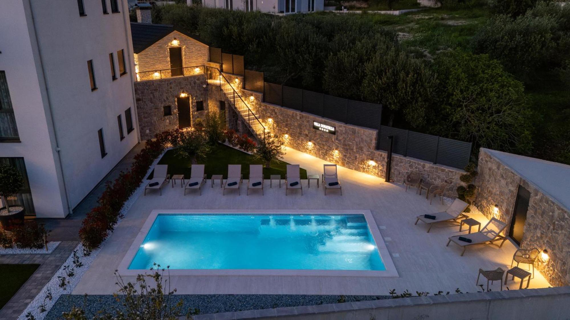Villa Donatella ポドストラナ エクステリア 写真
